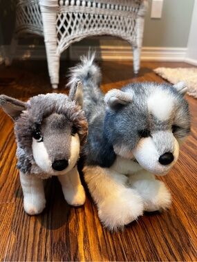 Cabalas husky & Ashes Wolf from Douglas Stuffed Animal toy gently used dogs
